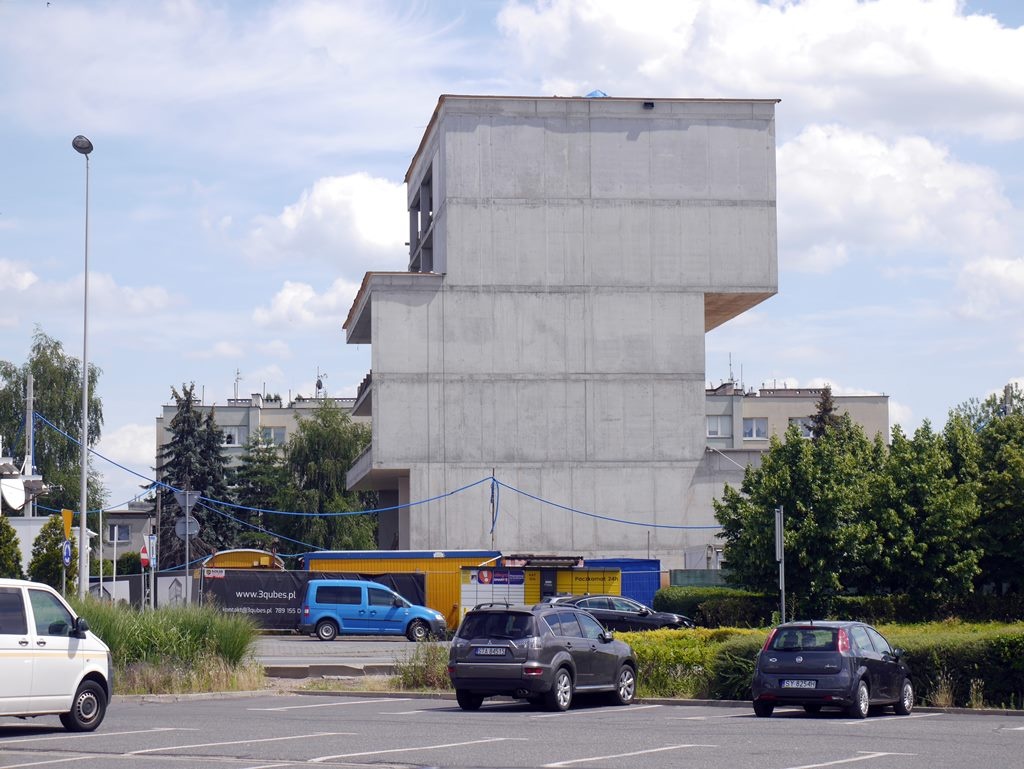 Niewielki biurowiec buduje się obok Silesia City Center