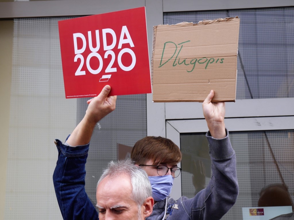 Spotkanie Andrzeja Dudy z mieszkańcami Katowic. Byli też przeciwnicy prezydenta [GALERIA]