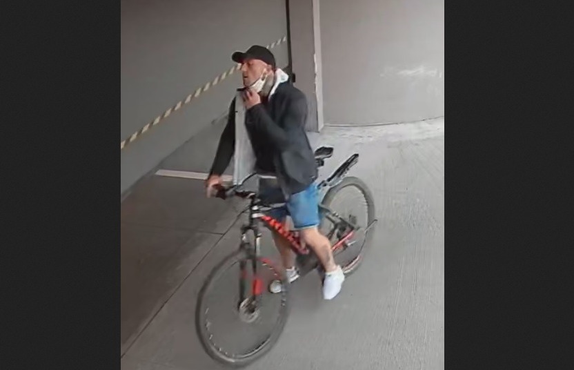 Ukradł rower na os. Tysiąclecia. Poszukuje go policja [WIDEO]