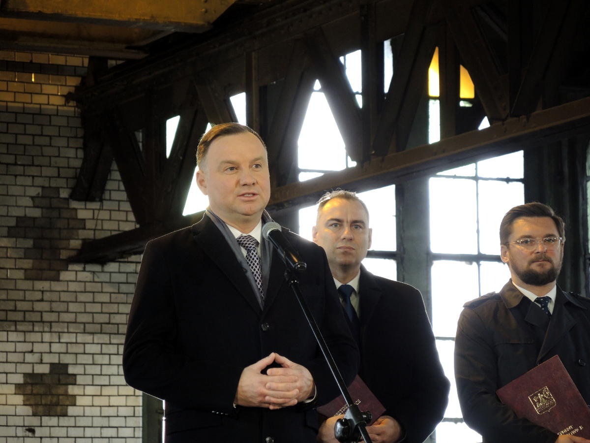 PKW podała oficjalne wyniki wyborów. Przewaga Dudy większa niż w sondażach