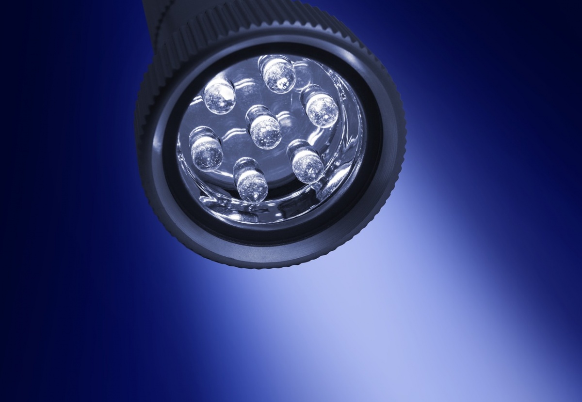 Precyzyjne igły dozujące w produkcji oświetlenia LED-owego