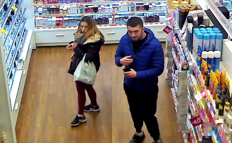 Zabrali perfumy ze sklepu w Dąbrówce Małej. Policja szuka tej dwójki