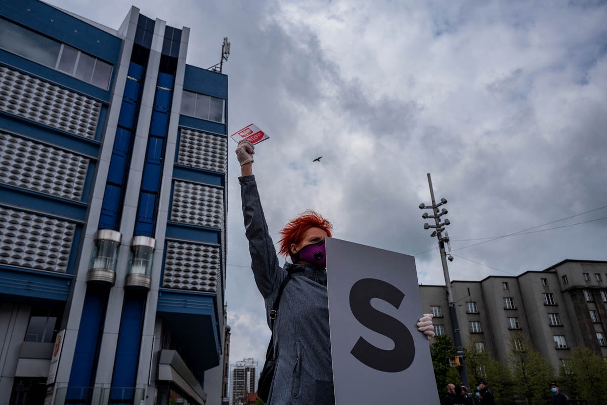 Przedwyborczy protest na Rynku w Katowicach