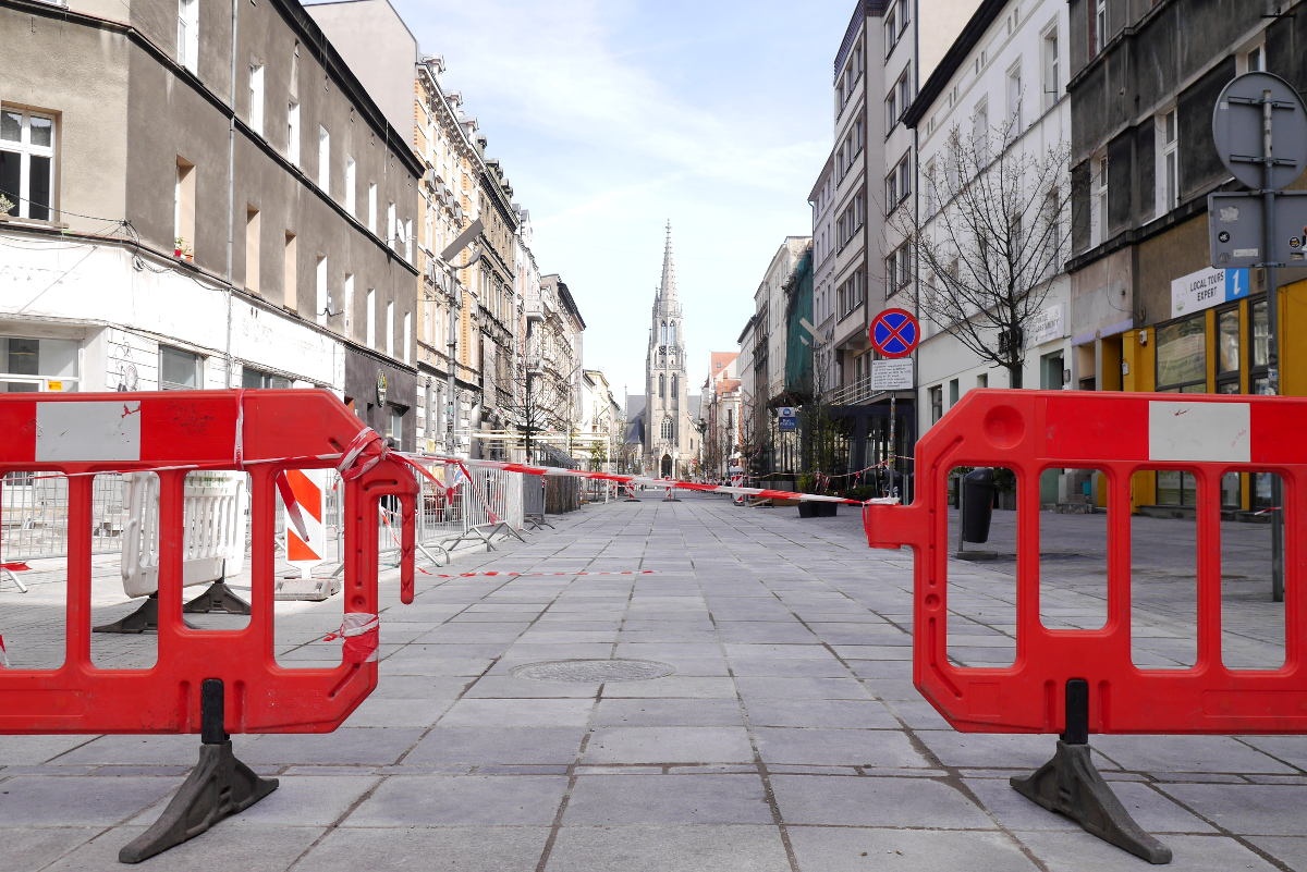Remont ul. Mariackiej przedłużony i rozszerzony