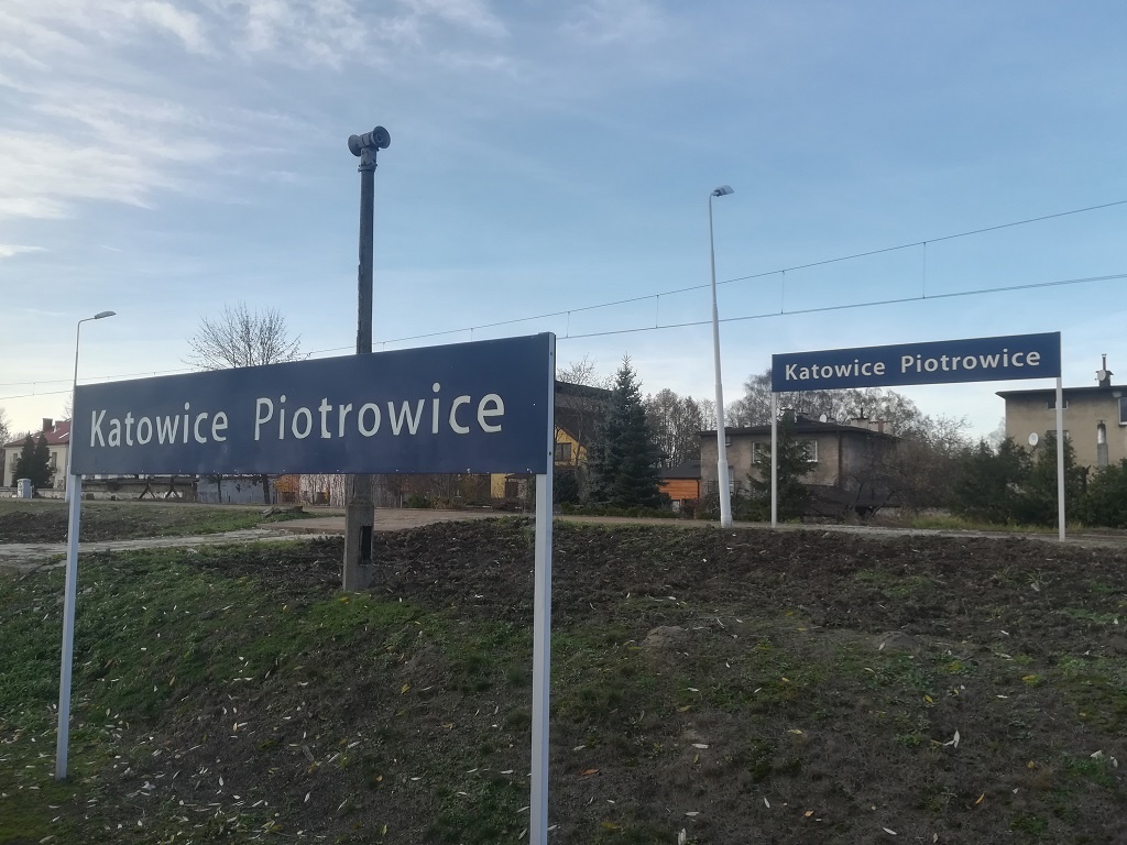 Potrącenie na torach w Katowicach. Są utrudnienia dla pasażerów