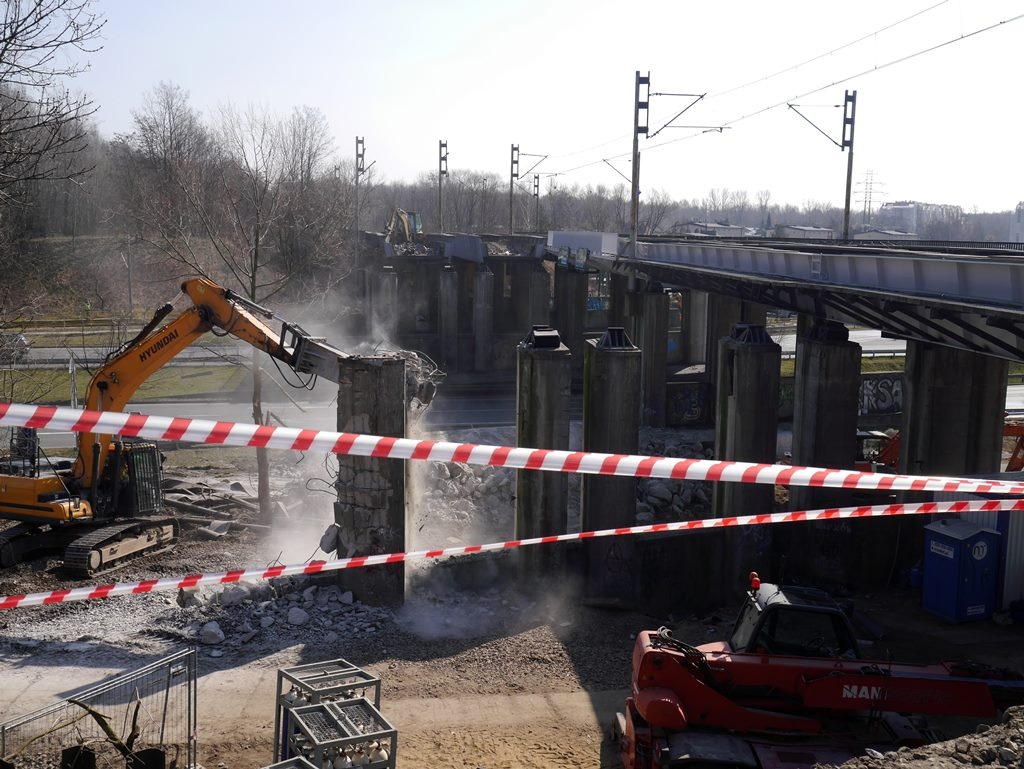Dzień dobry Katowice. Dzisiaj kolejny etap rozbiórki wiaduktu nad ul. Kościuszki
