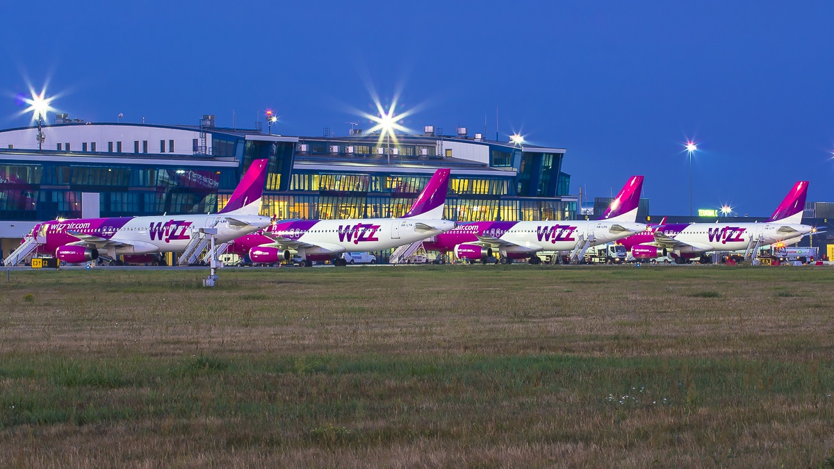 Odwołane loty do Włoch. Nie ma chętnych, bo pojawił się tam koronawirus