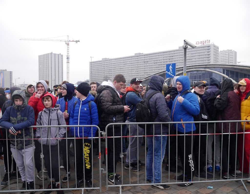 Jak doszło do podjęcia decyzji o zakazie udziału publiczności w Intel Extreme Masters