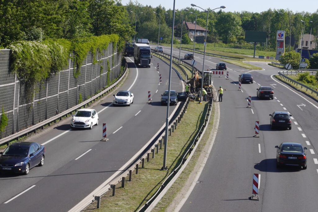 Miasto zmienia termin wznowienia prac na wiadukcie w Murckach