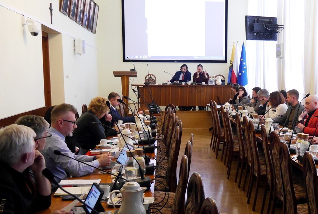Urzędnicy zignorowali radnych. Opozycja żąda wyjaśnień od prezydenta