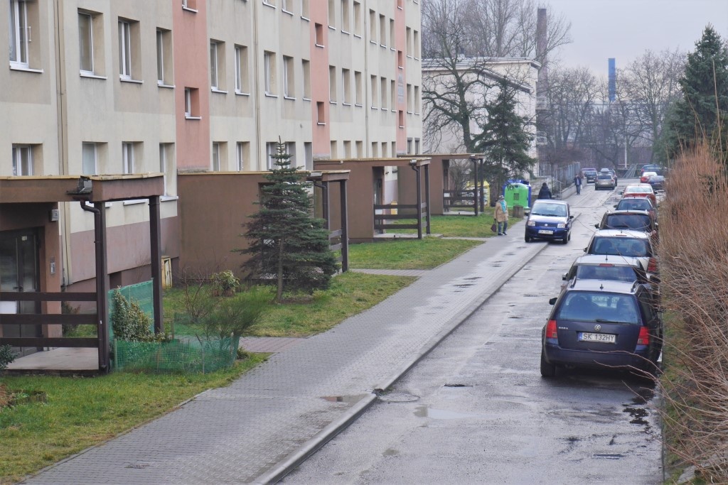 Dzień dobry Katowice. Dwie spółdzielnie mieszkaniowe walczą o drogę w Burowcu