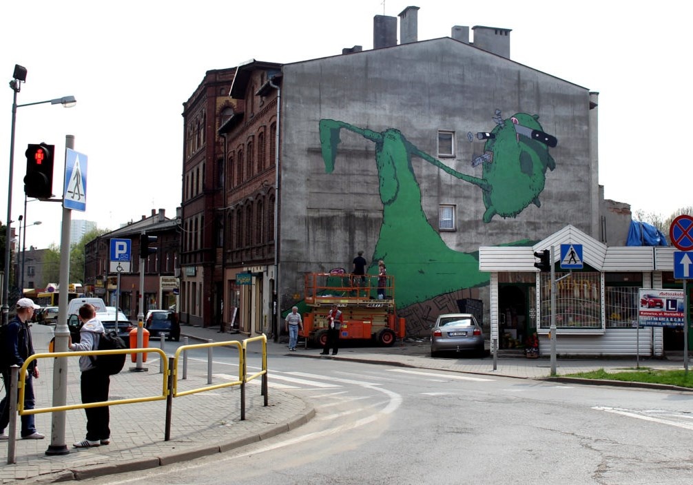 Mural z Jerzym Kukuczką powstaje w Bogucicach. To upamiętnienie i zapowiedź inwestycji
