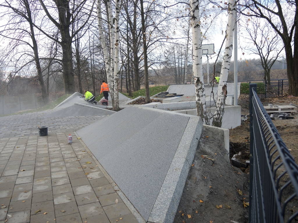 Rzekomo cała Polska śmieje się ze skate-parku w Katowicach. Sprawdziliśmy, czy jest z czego