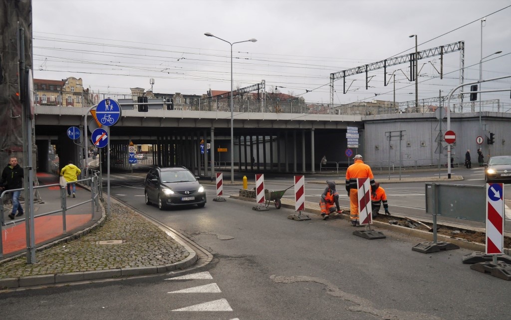 Zmiany dla kierowców na Dworcowej. Przebudowa potrwa prawie rok