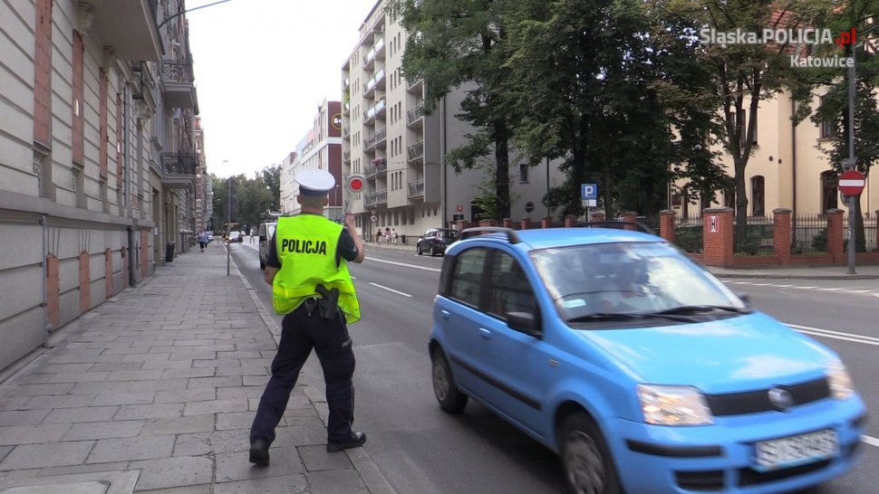 Nowe zasady kontroli drogowych. Policjanci mogą więcej