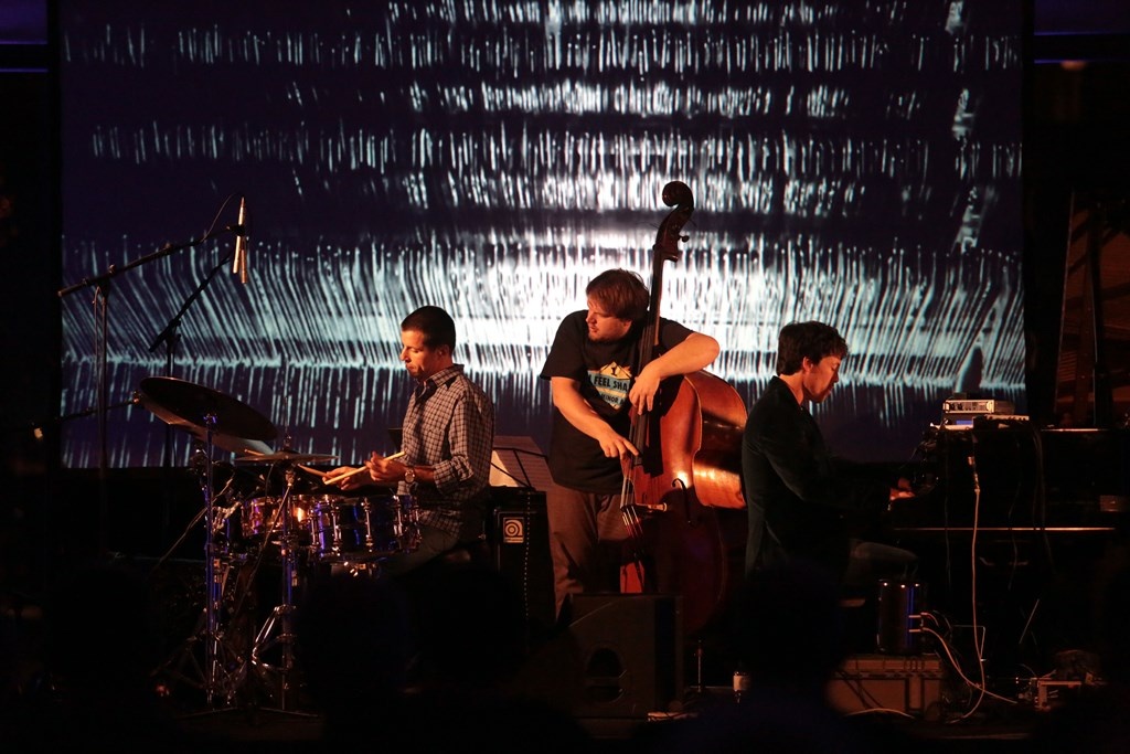 Koncert sterowany smartfonami. Tin Men & The Telephone wraca do Katowic