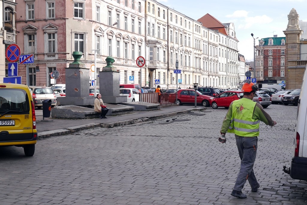 Dzień dobry Katowice. Duża inwestycja na ul. Dworcowej coraz bliżej