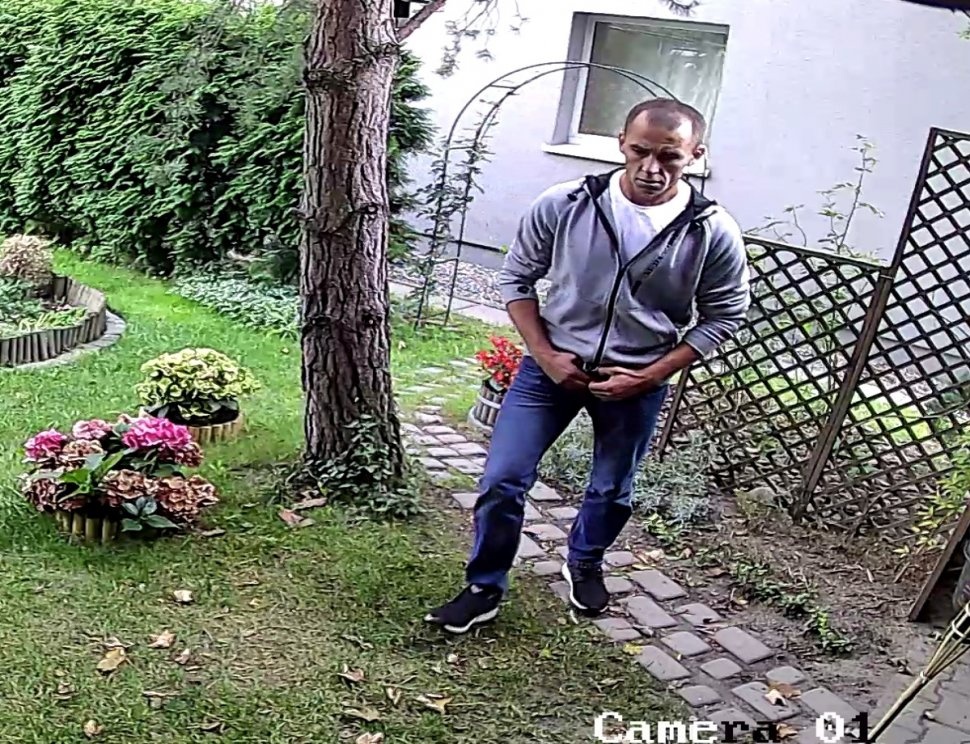 Okradł dom w Brynowie. Nagrała go kamera [WIDEO]