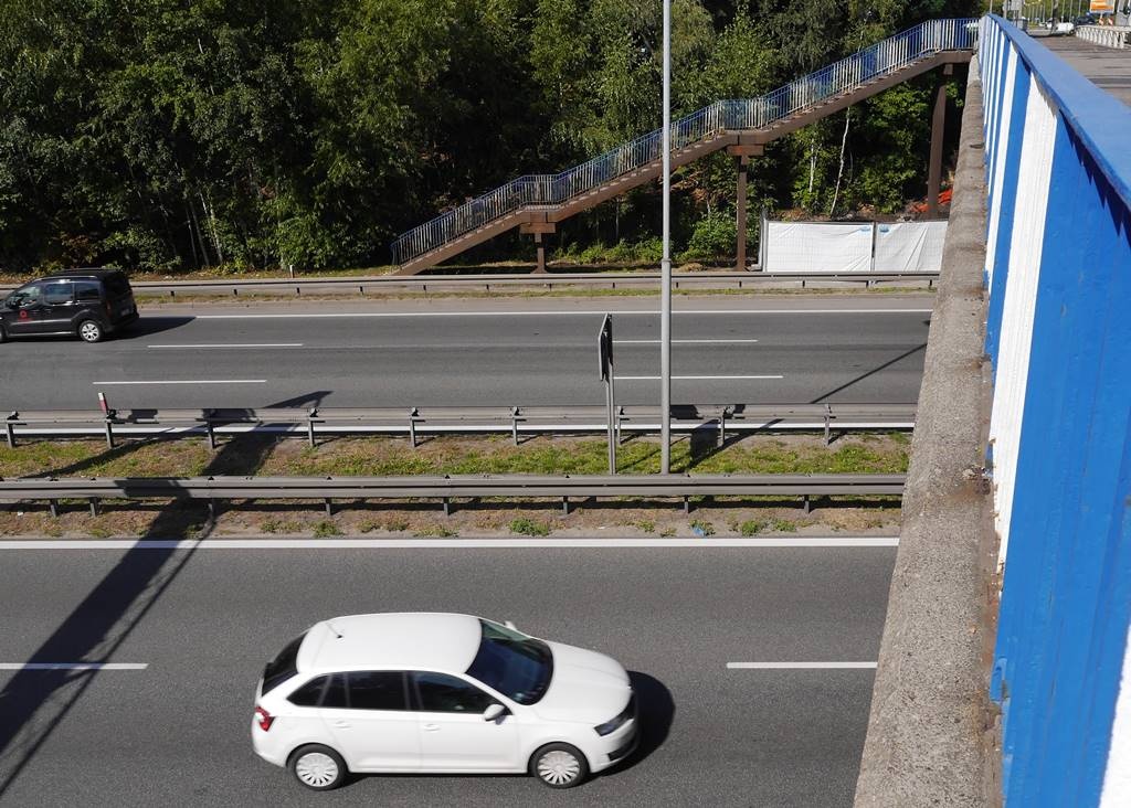 Wiadukt nad al. Roździeńskiego jest w fatalnym stanie. Będą duże utrudnienia na S86