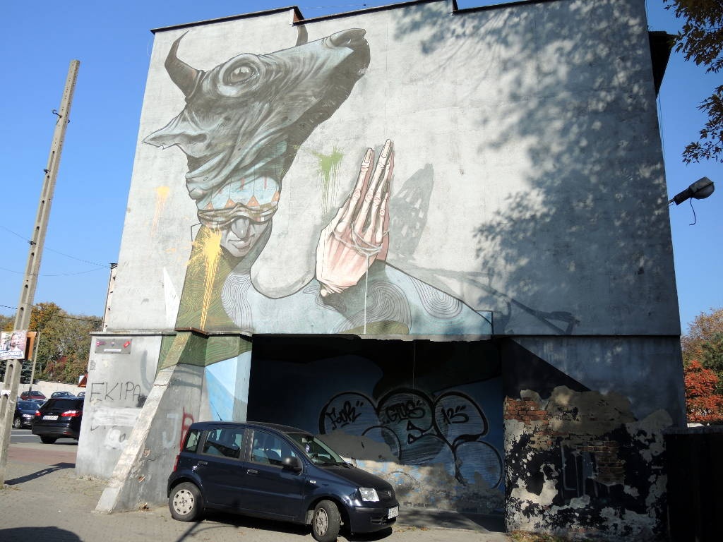 Kontrowersyjny mural znika. Zastąpi go powstaniec śląski