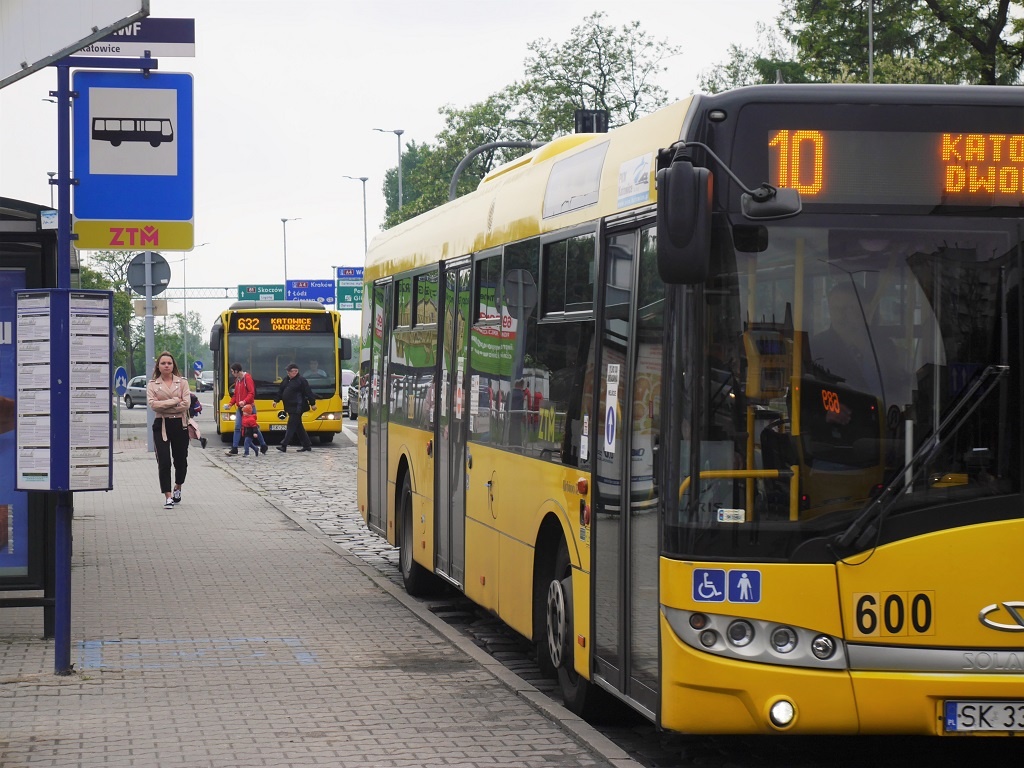 Metropolia chce uruchomić szybkie linie autobusowe między miastami aglomeracji
