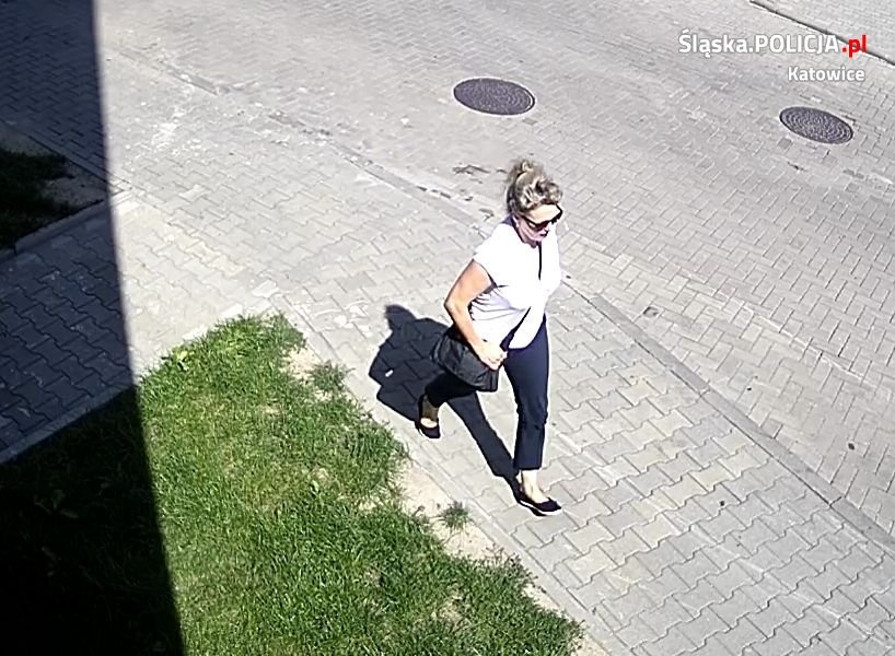 Okradła mieszkankę Giszowca w jej własnym domu. Policja prosi o pomoc