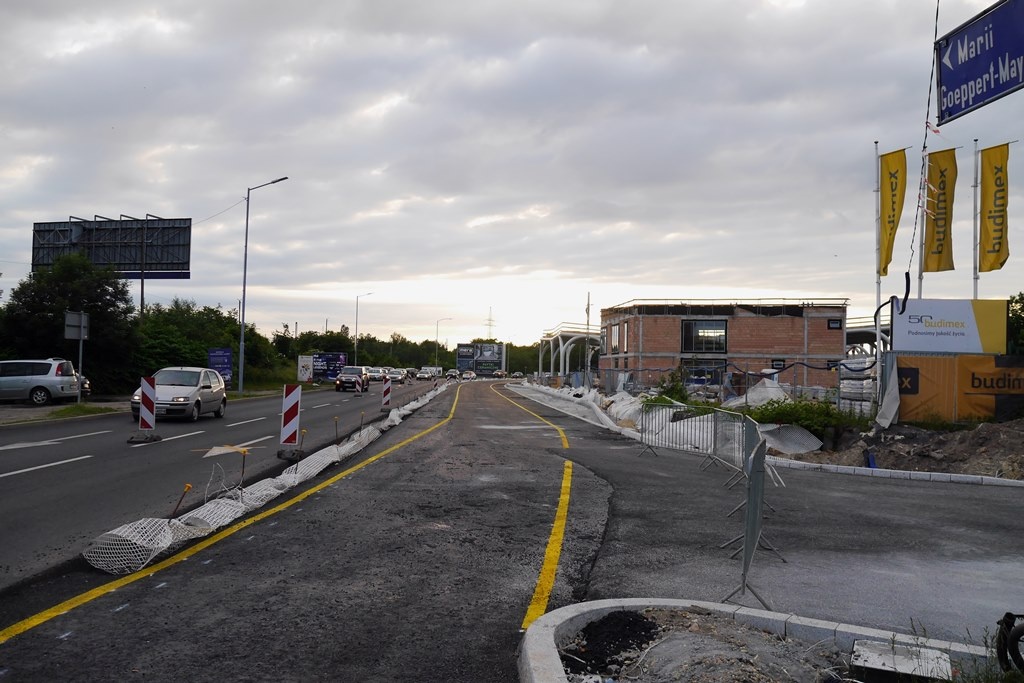 Kolejne utrudnienia przy centrum przesiadkowym 