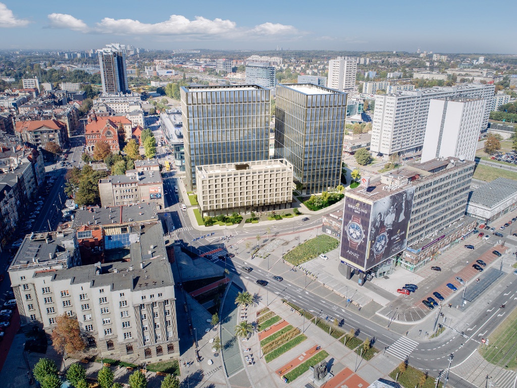 Rozpoczyna się rozbiórka hotelu Silesia. Na jego miejscu stanie nowy hotel i biurowce