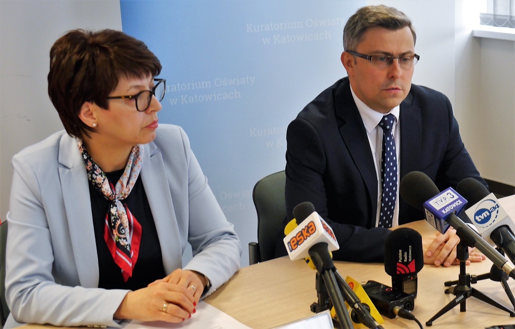 Śląski kurator oświaty: coraz więcej nauczycieli wraca do pracy