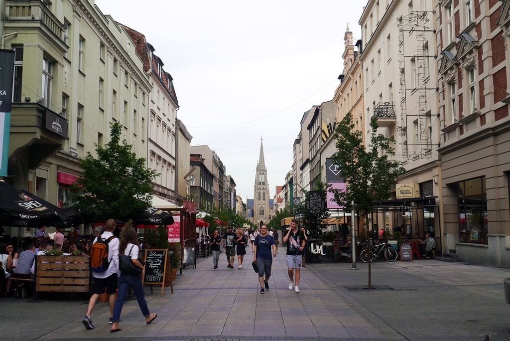 Będą duże zmiany w zasadach urządzania ogródków przy klubach i restauracjach