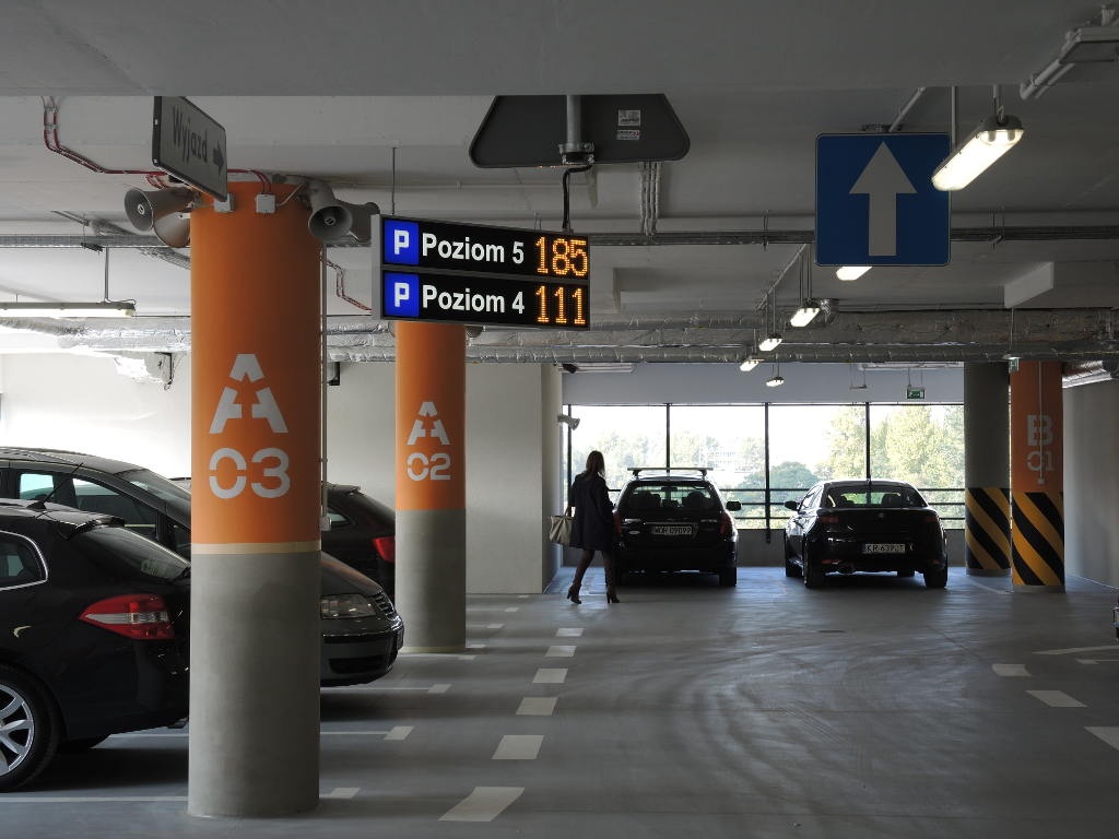 Supersam wydłuża czas darmowego parkingu
