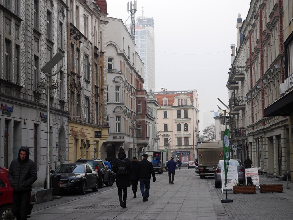 Rady dzielnic dla śródmieścia i os. Paderewskiego. Trwają konsultacje społeczne
