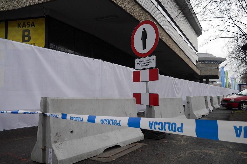 Utrudnienia na COP 24. Dzisiaj najtrudniej mieli piesi