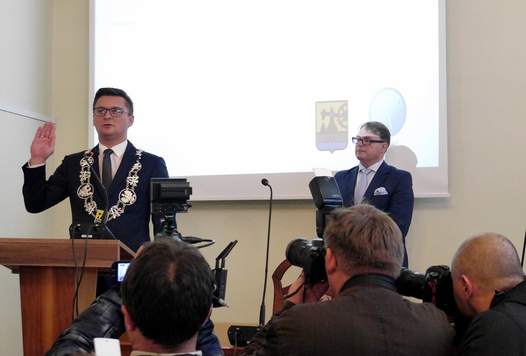 Prezydent zapowiada kontynuację. Opozycja będzie sprawdzać