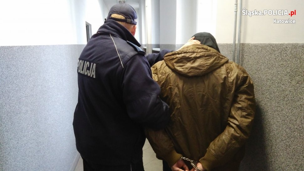 Poszukiwany listem gończym wieszał firanki i został rozpoznany