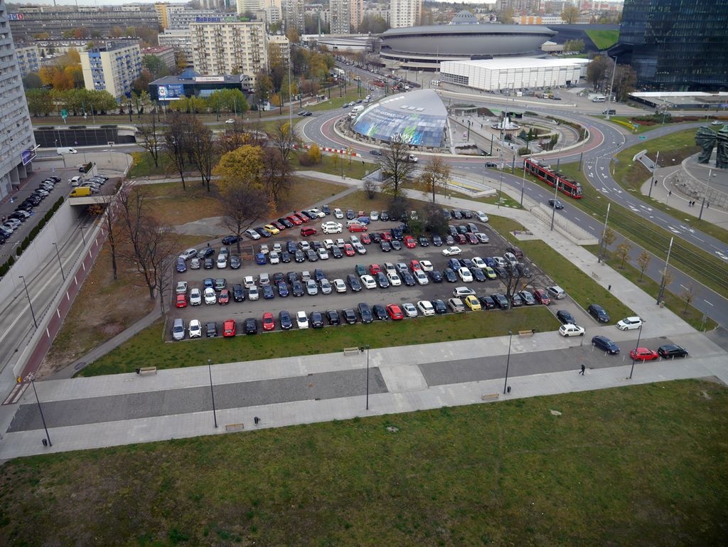 Hotel przy al. Korfantego coraz bliżej. Miasto nie zgodziło się na 80-metrowy budynek