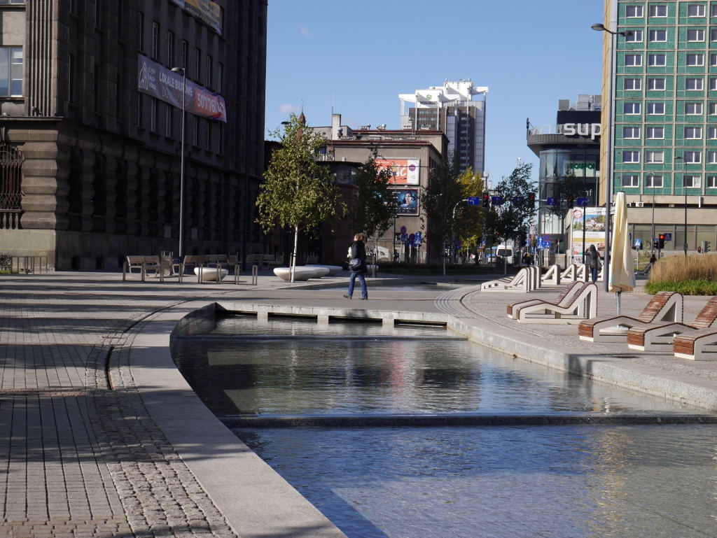 Palmy zniknęły z Rynku w Katowicach. Tym razem nie przezimują na lodowisku Jantor