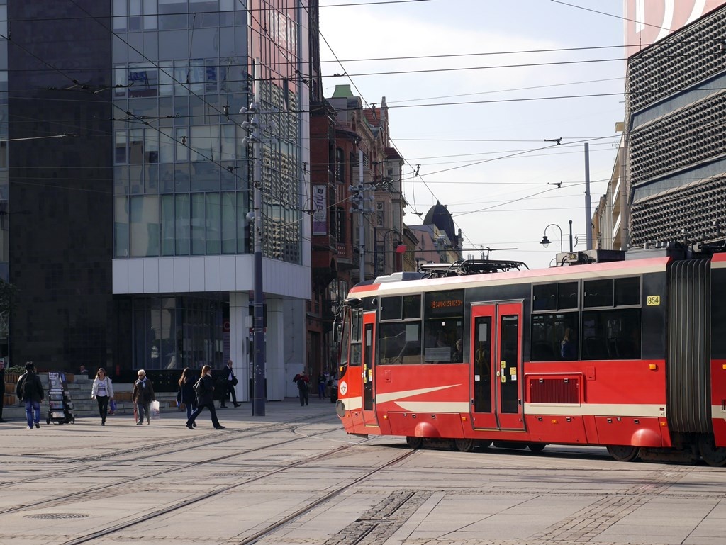 Dzień dobry Katowice. Trwa spór pomiędzy miastem a właścicielem targowiska przy ul. Mickiewicza