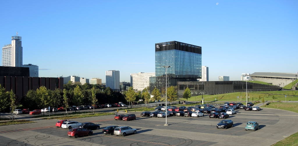 Zamieszanie z parkingami w strefie kultury. Są zamknięte, czyli otwarte