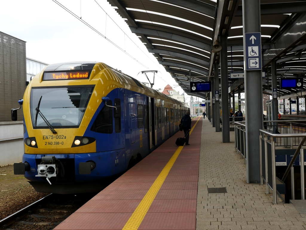 Bilety miesięczne za złotówkę w Kolejach Śląskich