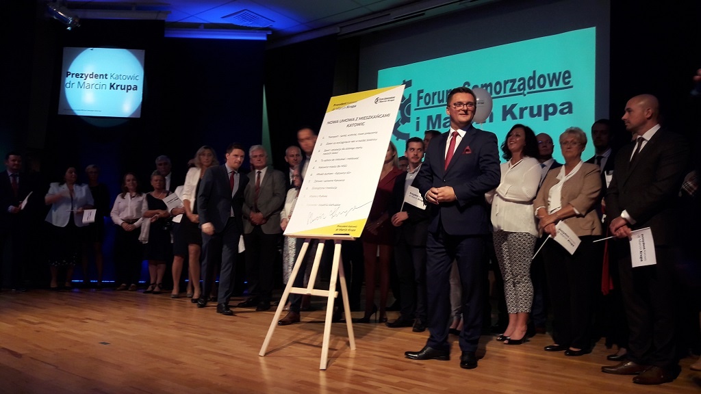 Zachodnia obwodnica miasta, tanie baseny i dolina pięciu stawów. Marcin Krupa ogłosił program