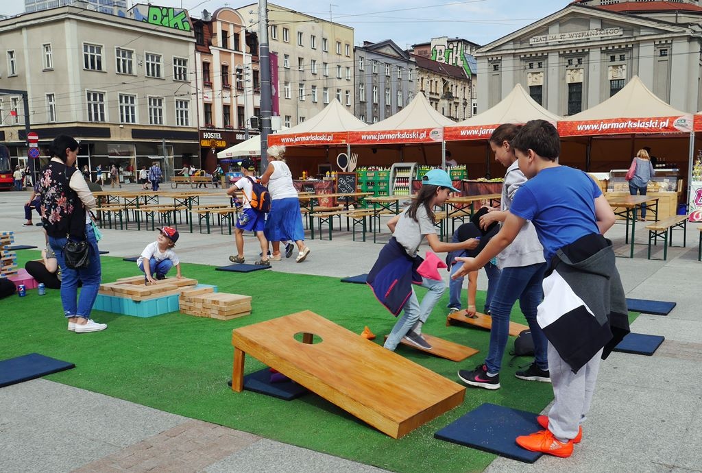 Weekend z szachami na katowickim Rynku