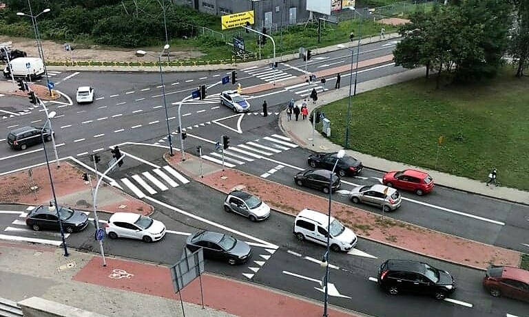 Ewakuacja sądów w Katowicach. Są utrudnienia
