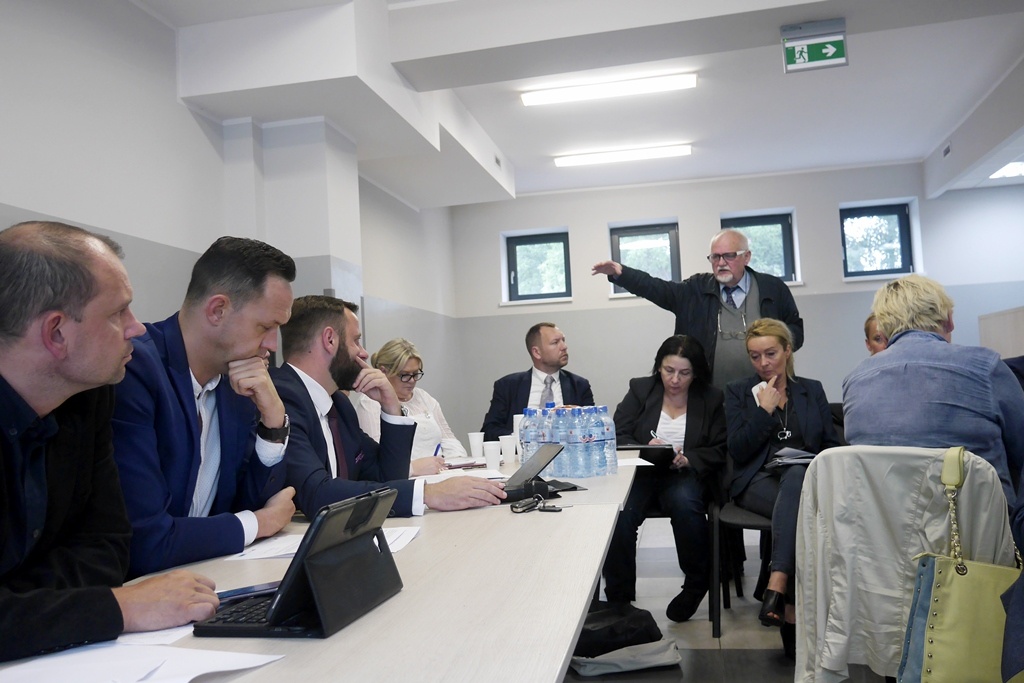 Mieszkańcy i radni z Sosnowca kontra katowiccy urzędnicy. Smród jest coraz bardziej uciążliwy