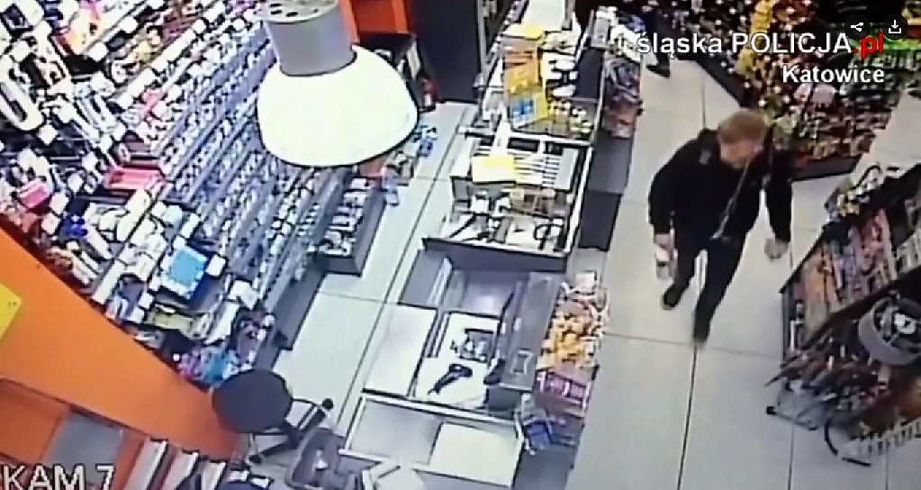 Złodziej na katowickim dworcu. Policja prosi o pomoc [WIDEO]