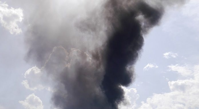 Pożar w Załęskiej Hałdzie. Trwa akcja straży pożarnej