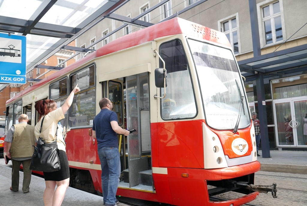 Pożar tramwaju na Rynku. Są duże utrudnienia dla pasażerów