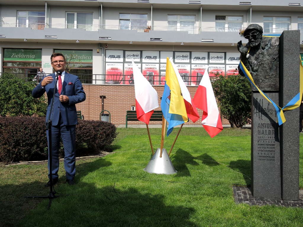 Kolejny pomnik stanie w Galerii Artystycznej