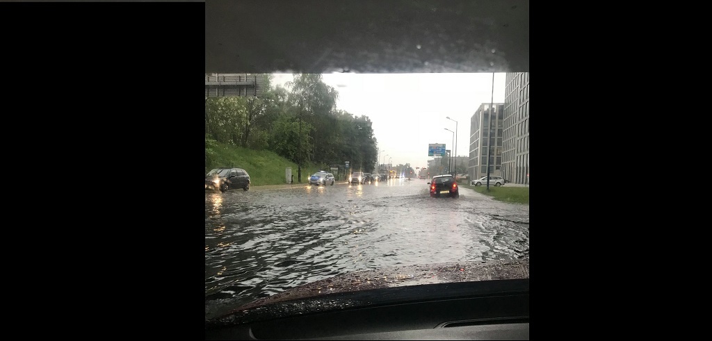 Katowice stoją. Korkuje się nie tylko w centrum miasta