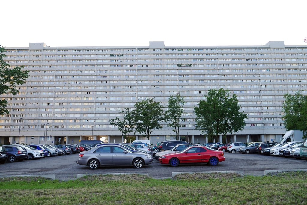 Dzień dobry Katowice. Dzisiaj parking przed Superjednostką będzie zamknięty